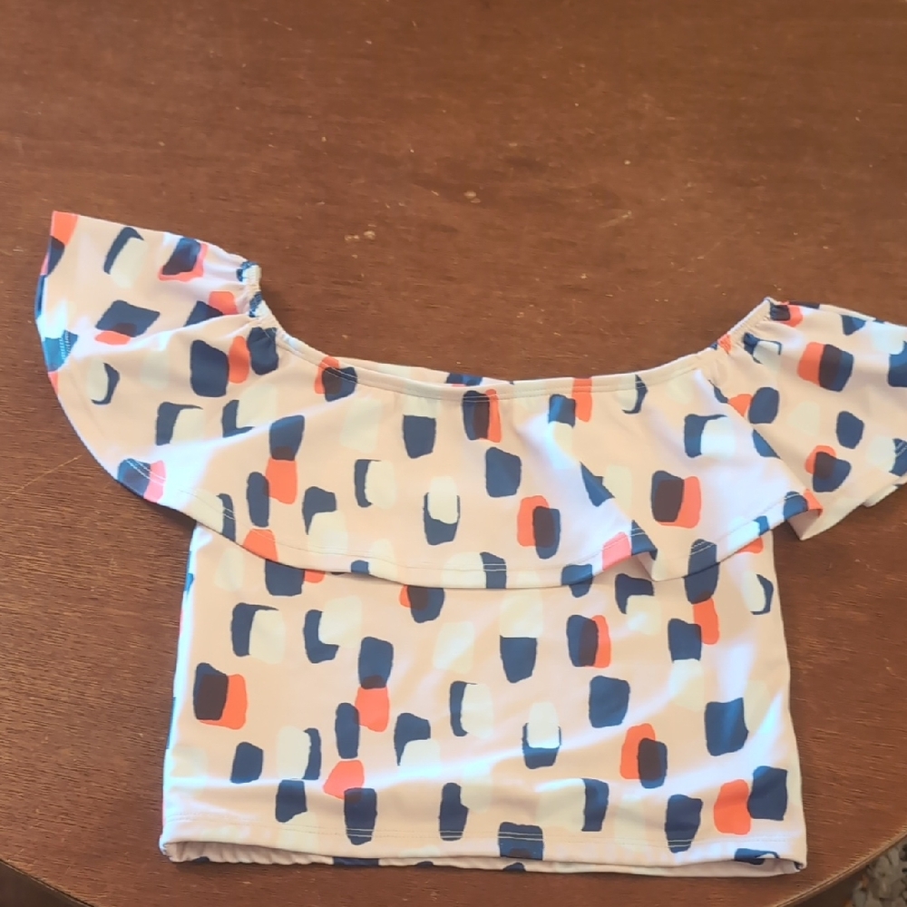 Off-Shoulder Patterned Top